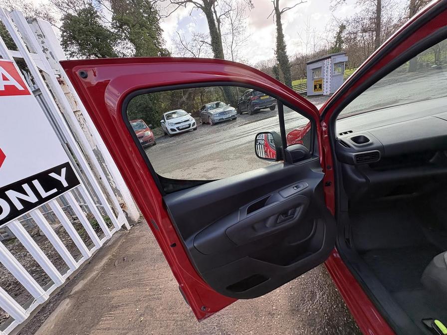 Used Citroen Berlingo 2019 for sale - 77856129: Photo 11