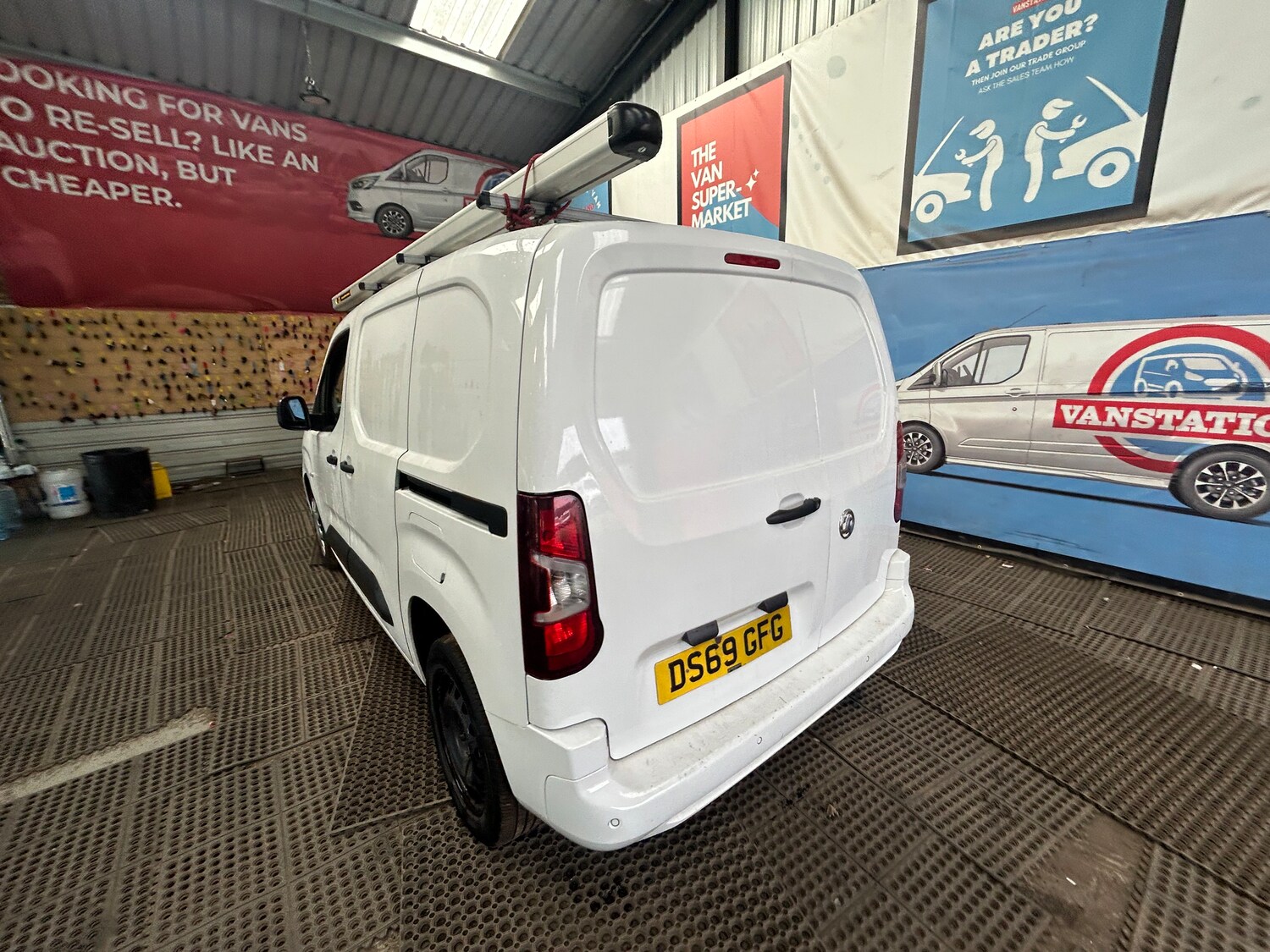 Vehicle 22