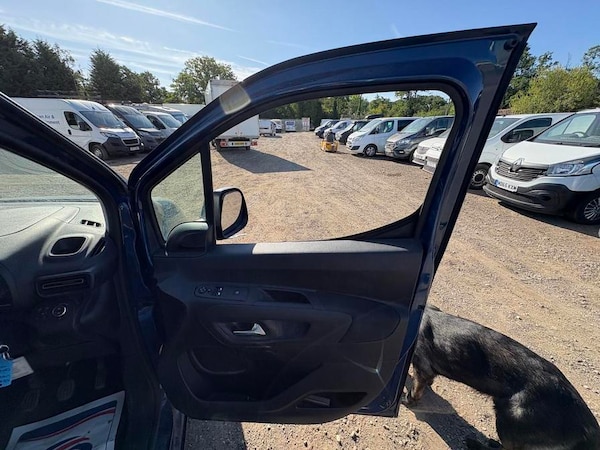 Used Vauxhall Combo Life 2020 for sale - 76242135: Photo 10