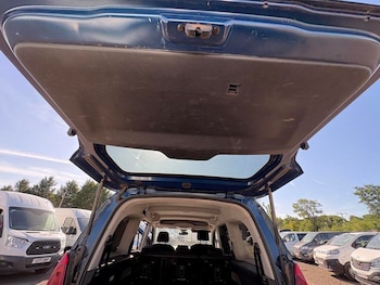 Used Vauxhall Combo Life 2020 for sale - 76242135: Photo