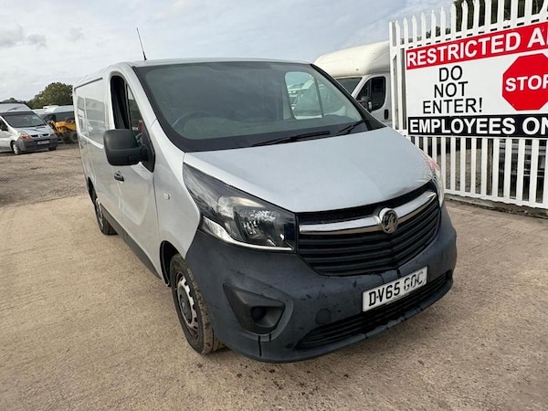 Used Vauxhall Vivaro 2015 for sale - 76155448: Photo 1