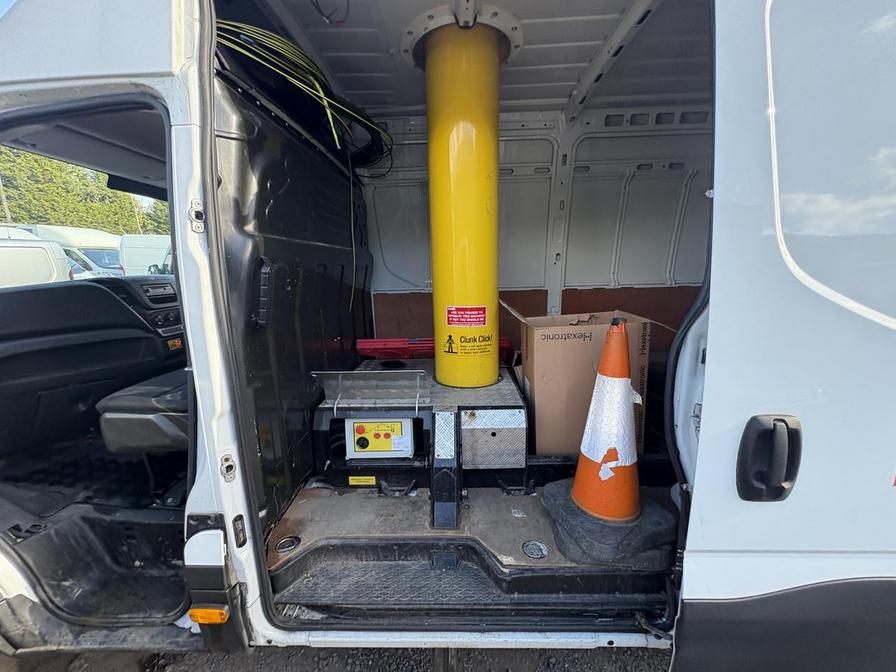 Used Iveco Daily 2015 for sale - 76087211: Photo 6
