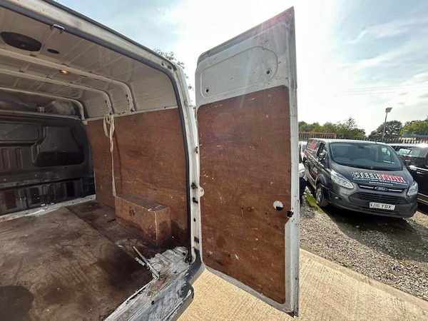 Used Ford Transit 2011 for sale - 76096235: Photo 16