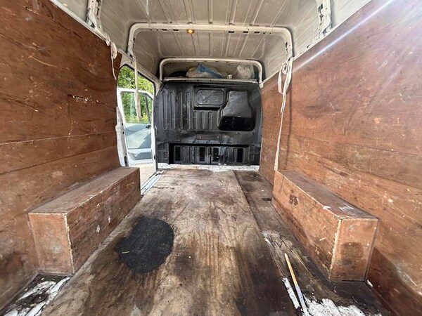 Used Ford Transit 2011 for sale - 76096235: Photo 18