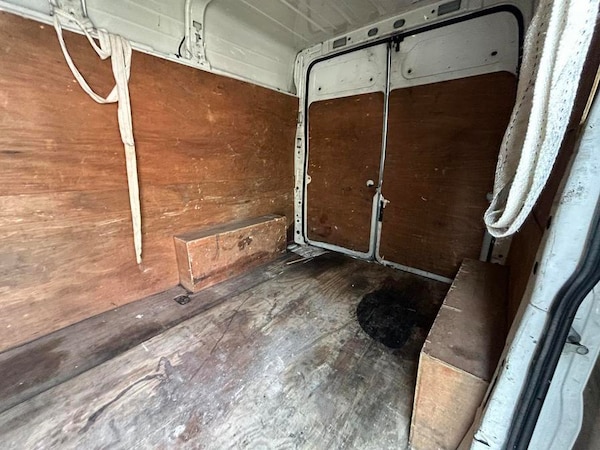Used Ford Transit 2011 for sale - 76096235: Photo 19