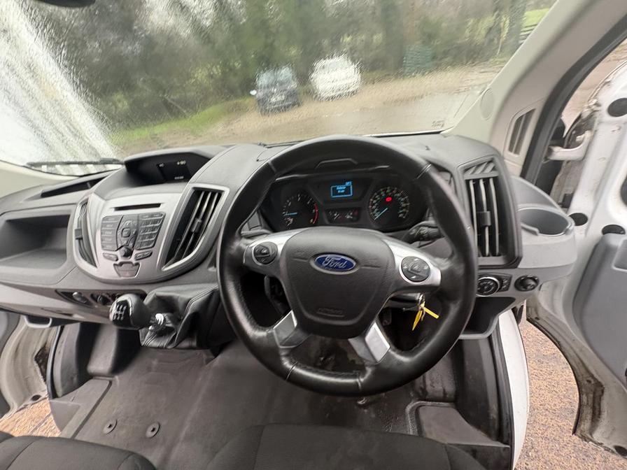 Used Ford Transit 2017 for sale - 77710992: Photo 2
