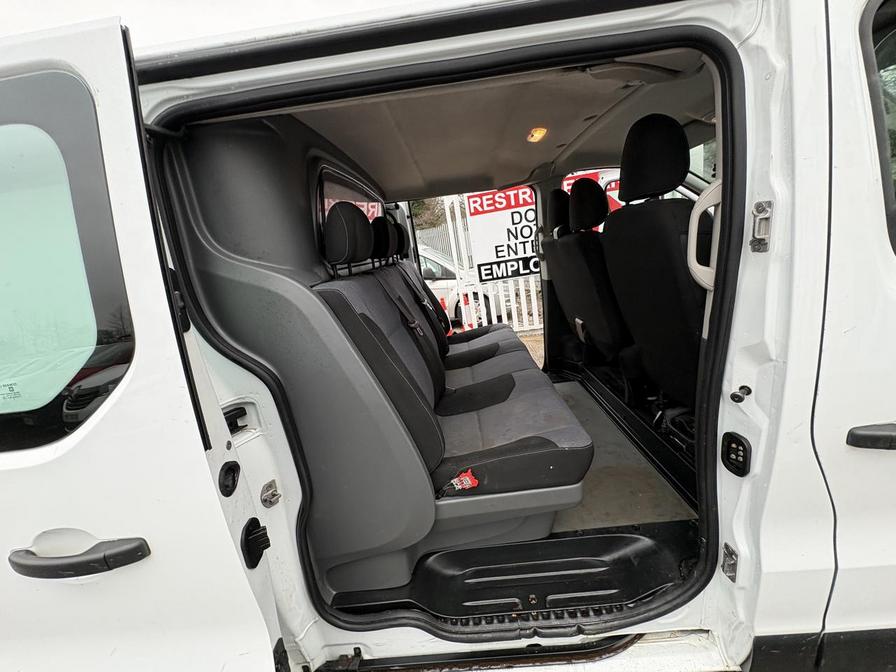 Used Vauxhall Vivaro 2015 for sale - 77428599: Photo 11