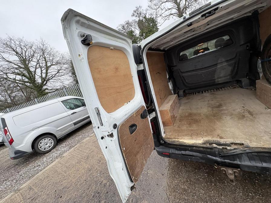 Used Vauxhall Vivaro 2015 for sale - 77428599: Photo 13