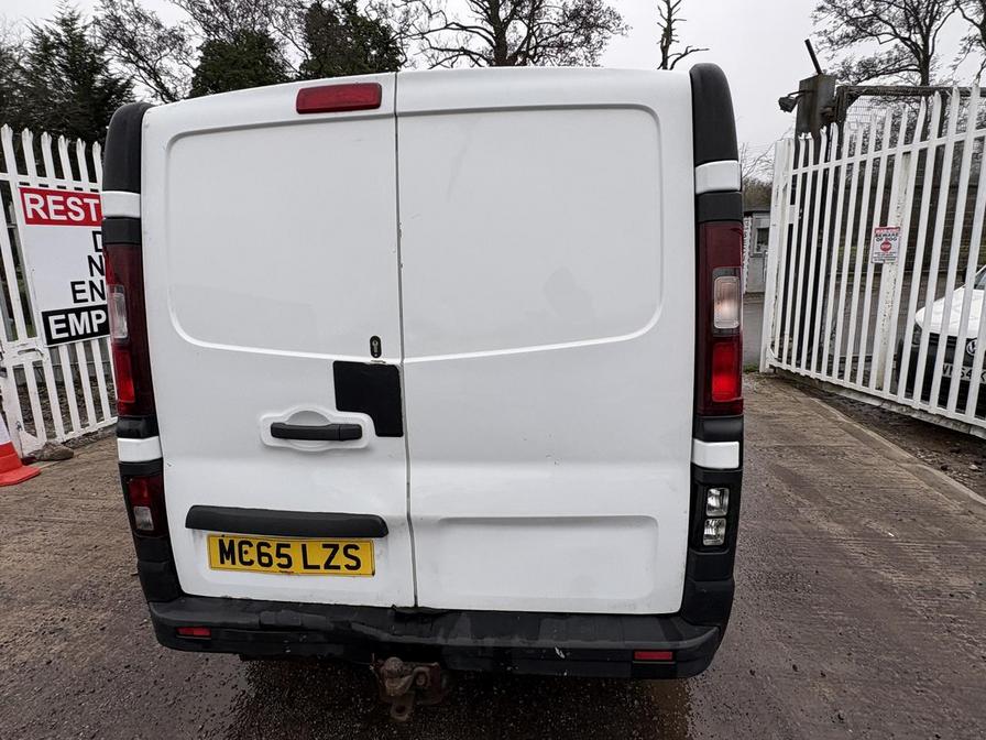 Used Vauxhall Vivaro 2015 for sale - 77428599: Photo 2