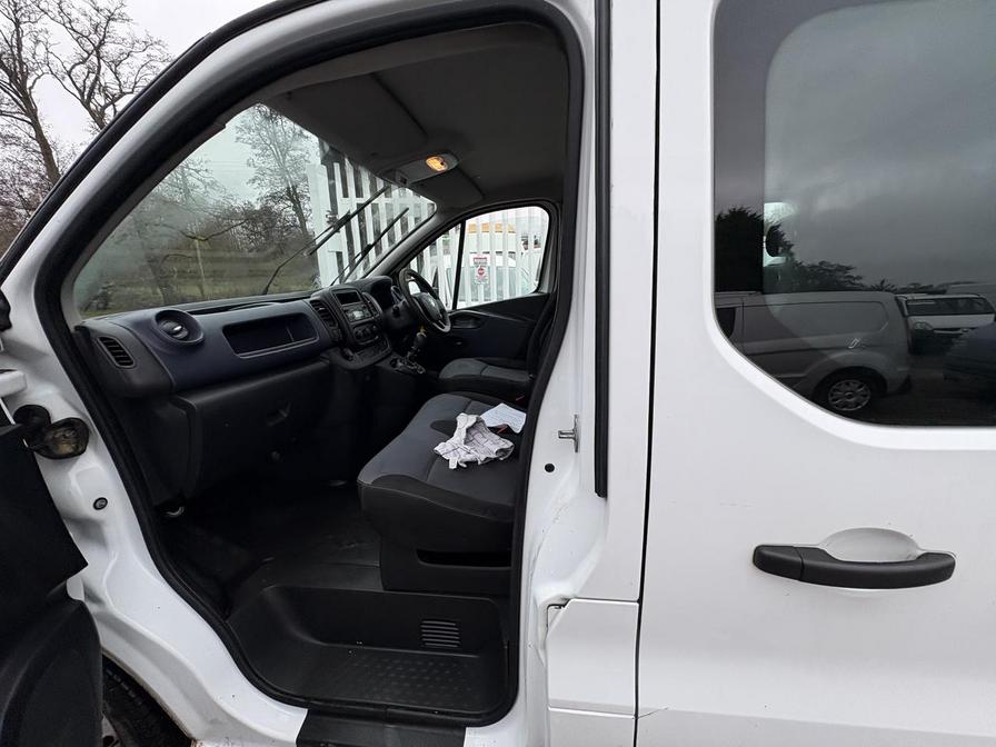 Used Vauxhall Vivaro 2015 for sale - 77428599: Photo 20