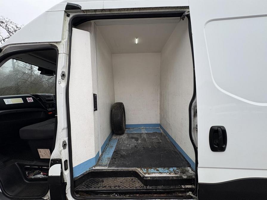 Used Iveco Daily 2015 for sale - 77316262: Photo 18