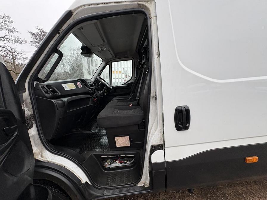 Used Iveco Daily 2015 for sale - 77316262: Photo 7