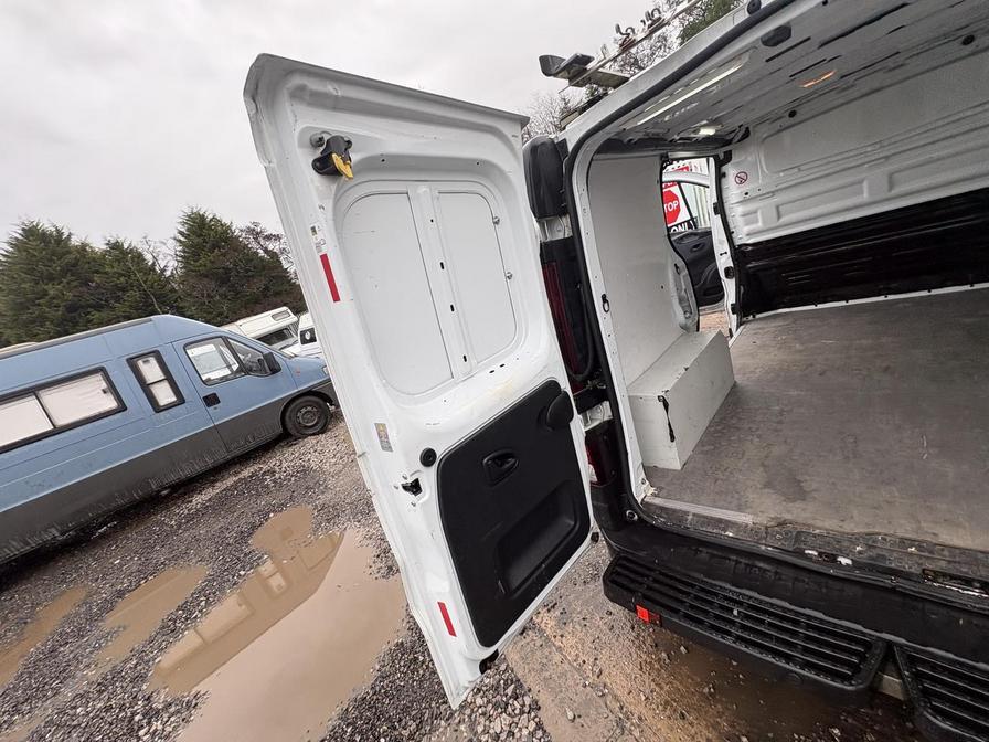 Used Vauxhall Vivaro 2018 for sale - 77397673: Photo 14