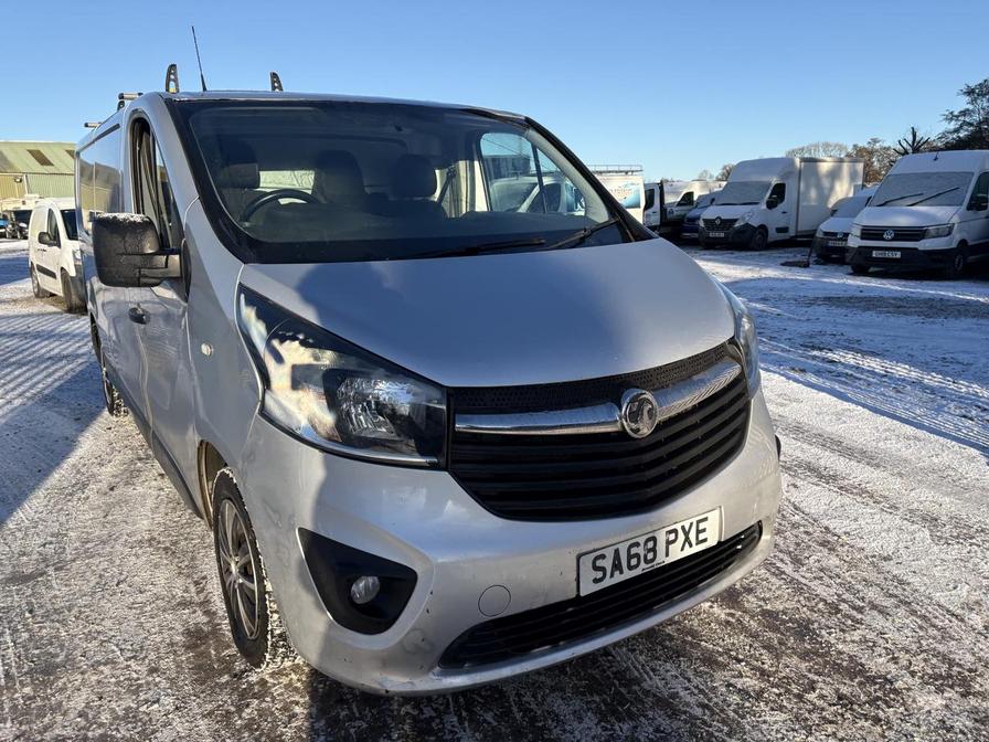 Used Vauxhall Vivaro 2018 for sale - 77099353: Photo 1