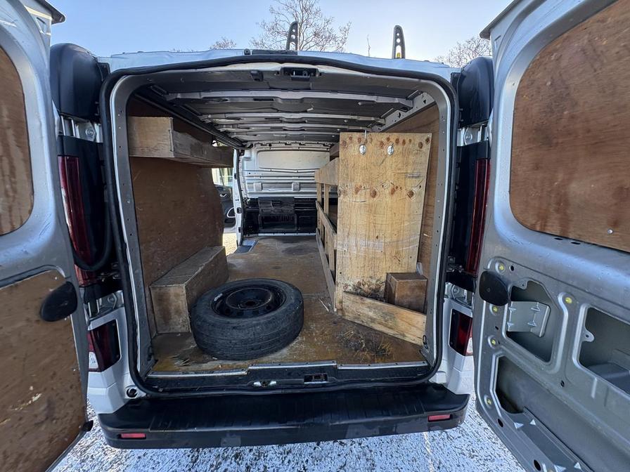Used Vauxhall Vivaro 2018 for sale - 77099353: Photo 15