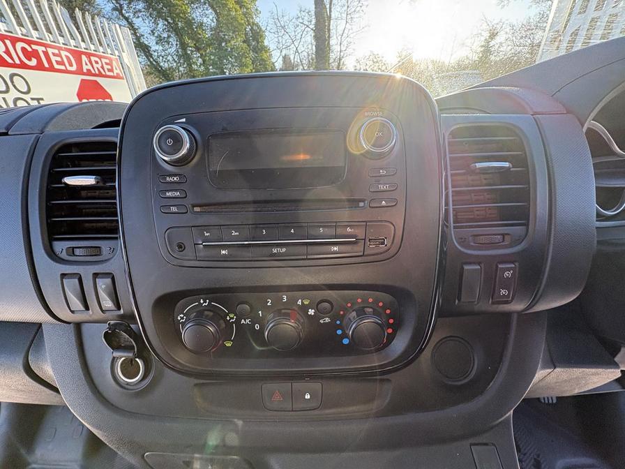 Used Vauxhall Vivaro 2018 for sale - 77099353: Photo 19