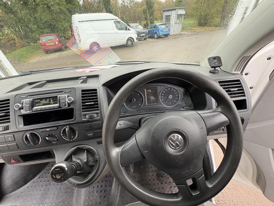 Used Volkswagen Transporter 2015 for sale - 76523738: Photo 14