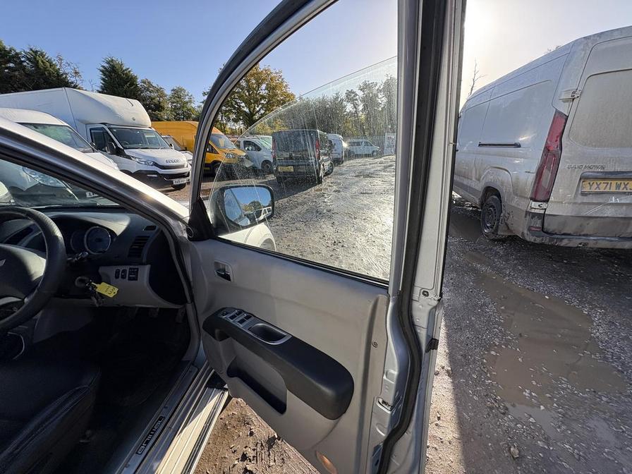 Used Mitsubishi L200 2009 for sale - 76373221: Photo 10