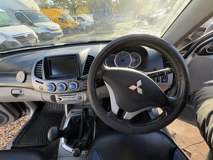 Used Mitsubishi L200 2009 for sale - 76373221: Photo 15