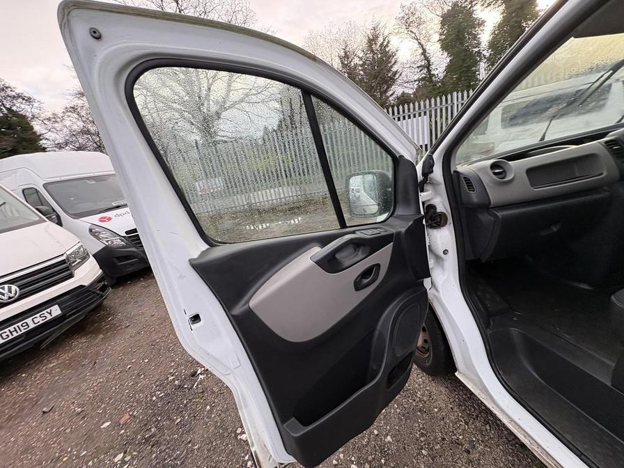Used Renault Trafic 2017 for sale - 77043741: Photo 9