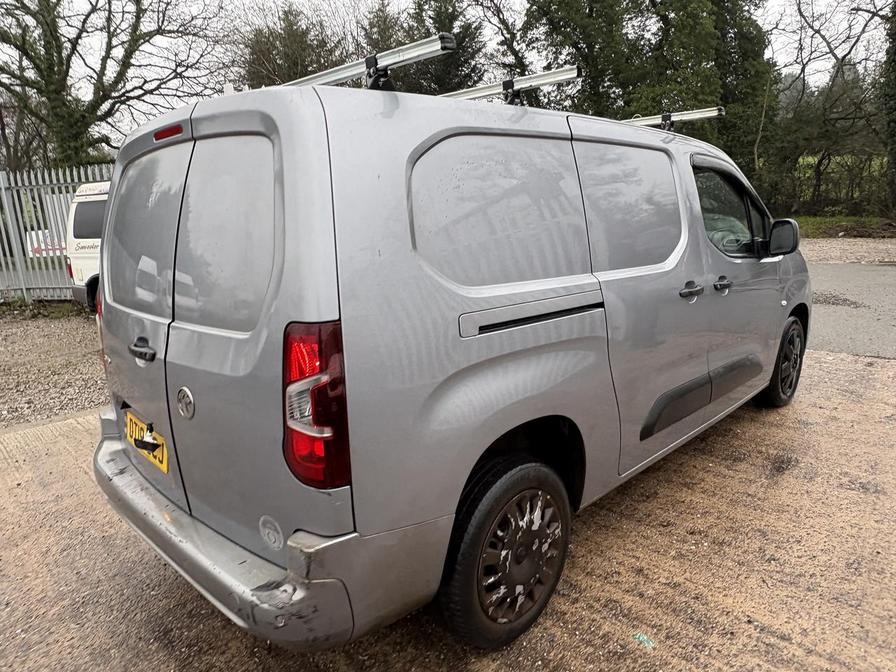 Used Vauxhall Combo 2019 for sale - 77043746: Photo 3