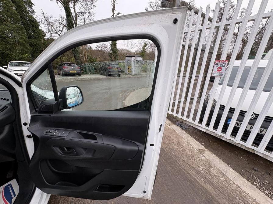 Used Vauxhall Combo 2019 for sale - 77627921: Photo 20