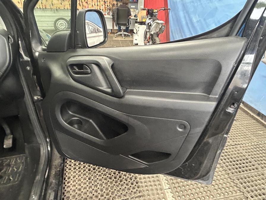 Used Peugeot Partner 2016 for sale - 76390416: Photo 11