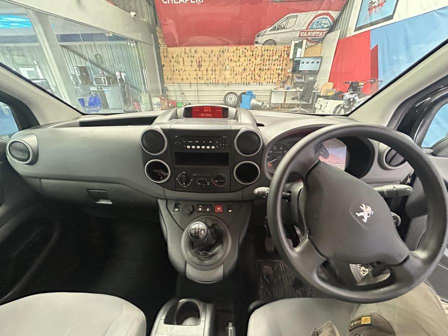 Used Peugeot Partner 2016 for sale - 76390416: Photo 2