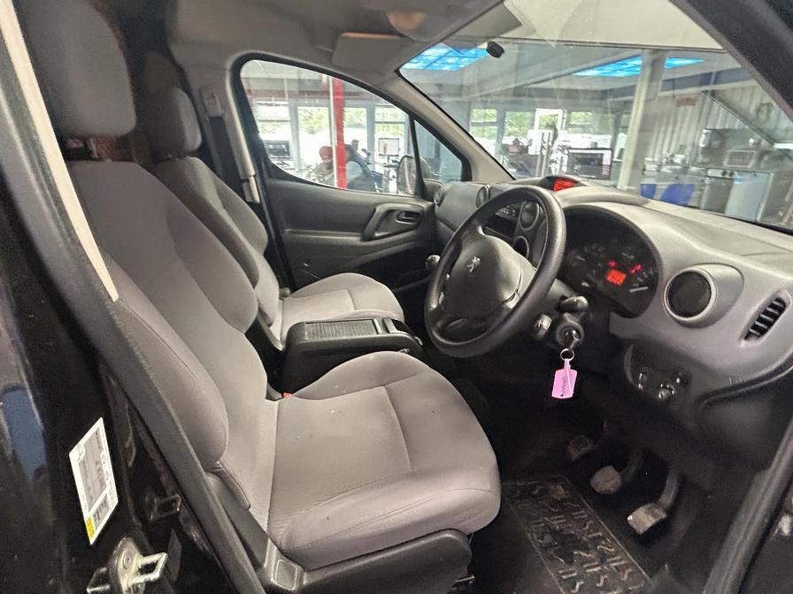 Used Peugeot Partner 2016 for sale - 76390416: Photo 6