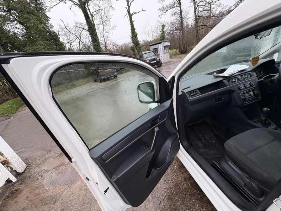 Used Volkswagen Caddy 2017 for sale - 77000048: Photo 13