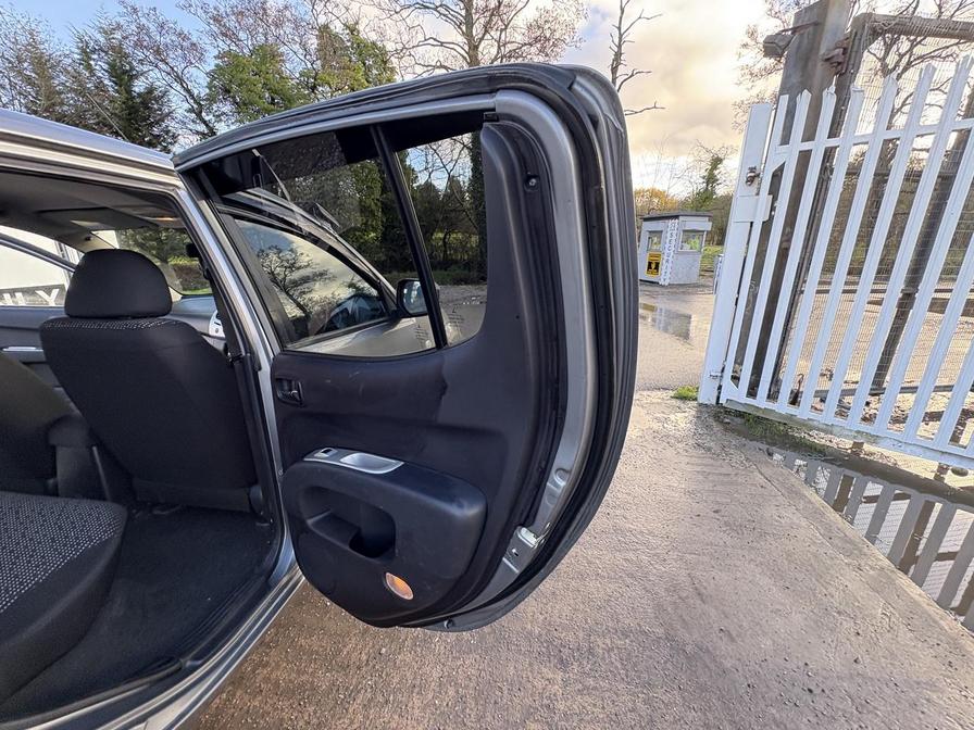 Used Mitsubishi L200 2015 for sale - 76754887: Photo 14