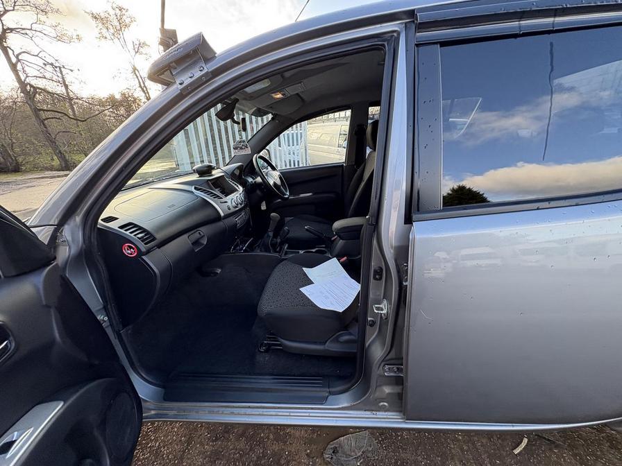 Used Mitsubishi L200 2015 for sale - 76754887: Photo 2