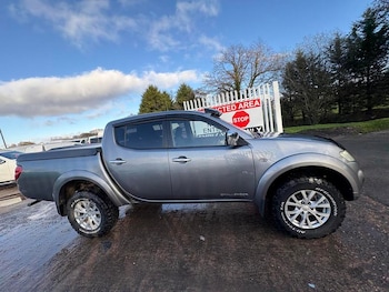 Used Mitsubishi L200 2015 for sale - 76754887: Photo