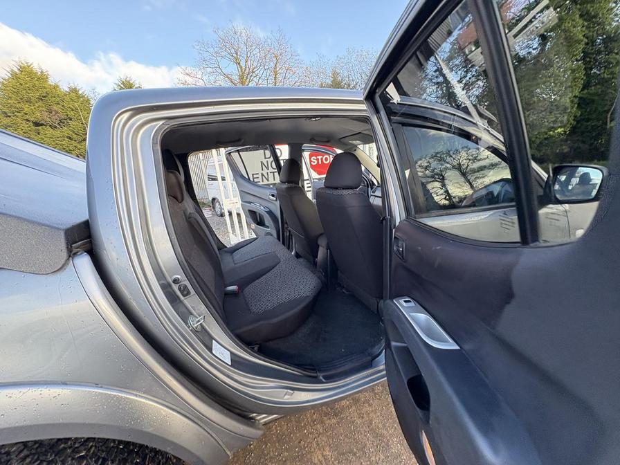 Used Mitsubishi L200 2015 for sale - 76754887: Photo 5