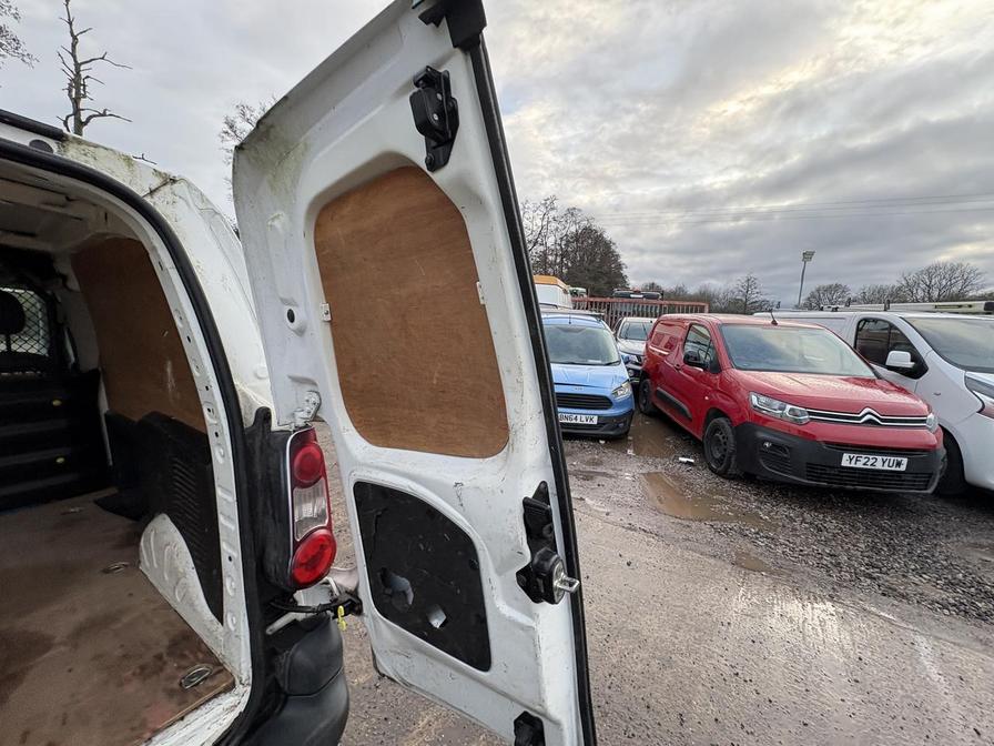 Used Peugeot Partner 2014 for sale - 77206048: Photo 12