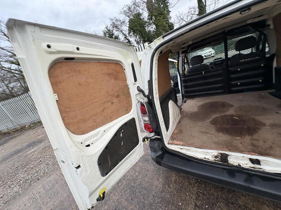 Used Peugeot Partner 2014 for sale - 77206048: Photo 14