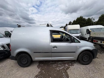 Used Volkswagen Caddy 2012 for sale - 76125328: Photo 2