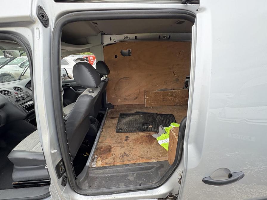 Used Volkswagen Caddy 2012 for sale - 76125328: Photo 3