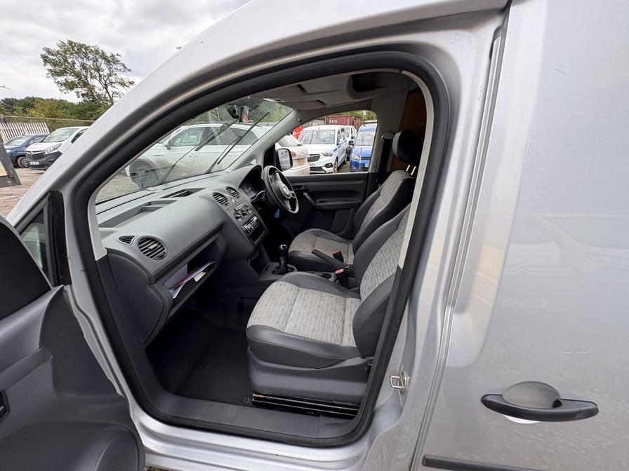 Used Volkswagen Caddy 2012 for sale - 76125328: Photo 4