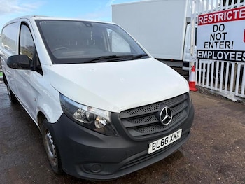 Used Mercedes-Benz Vito 2016 for sale - 77911733: Photo
