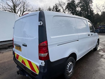 Used Mercedes-Benz Vito 2016 for sale - 77911733: Photo