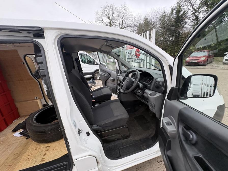 Used Nissan NV200 2018 for sale - 77856152: Photo 16