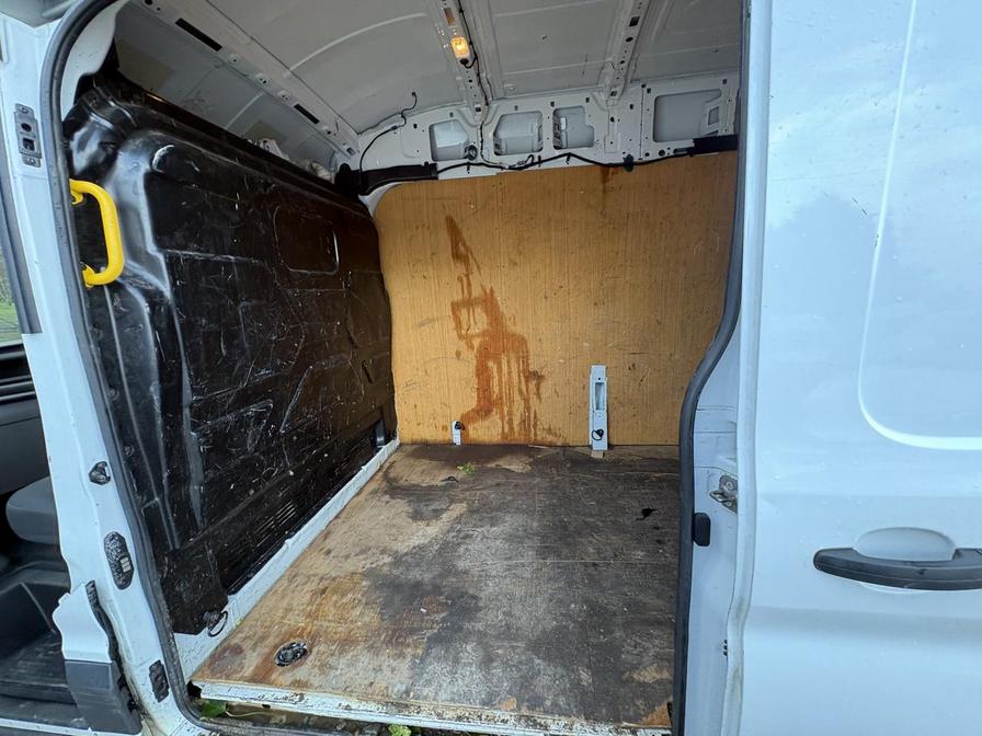 Used Ford Transit 2022 for sale - 76851547: Photo 14