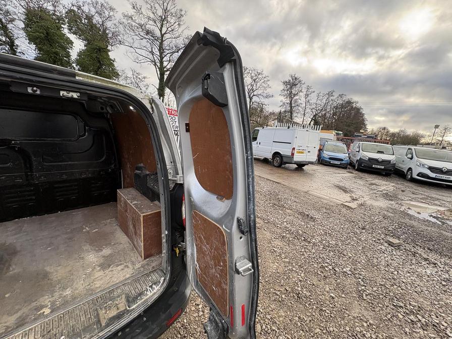 Used Ford Transit Courier for sale - 77239727: Photo 12