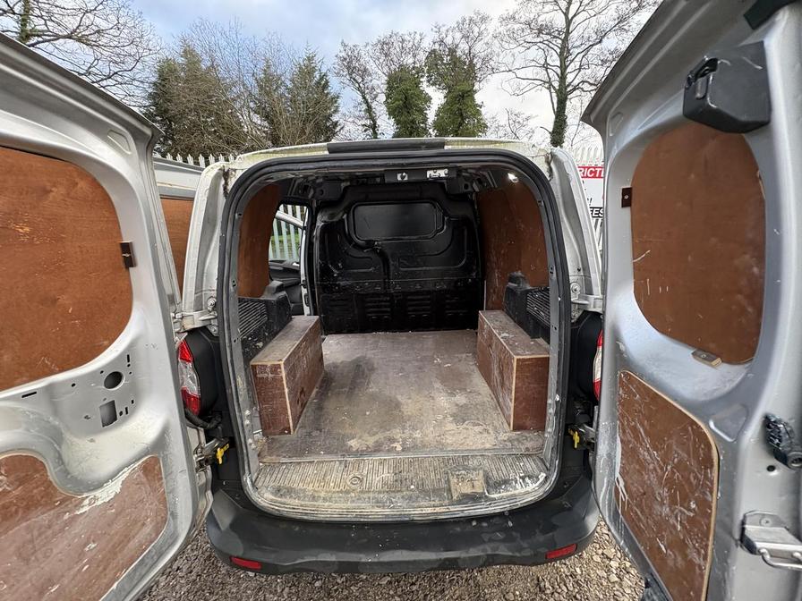 Used Ford Transit Courier for sale - 77239727: Photo 13