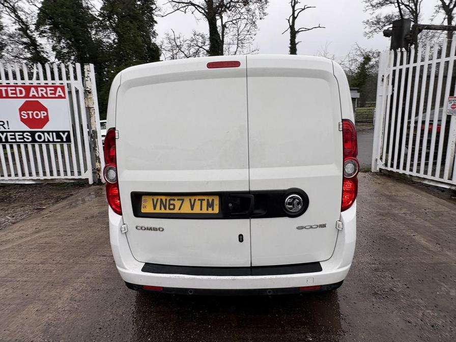 Used Vauxhall Combo 2017 for sale - 77219093: Photo 4