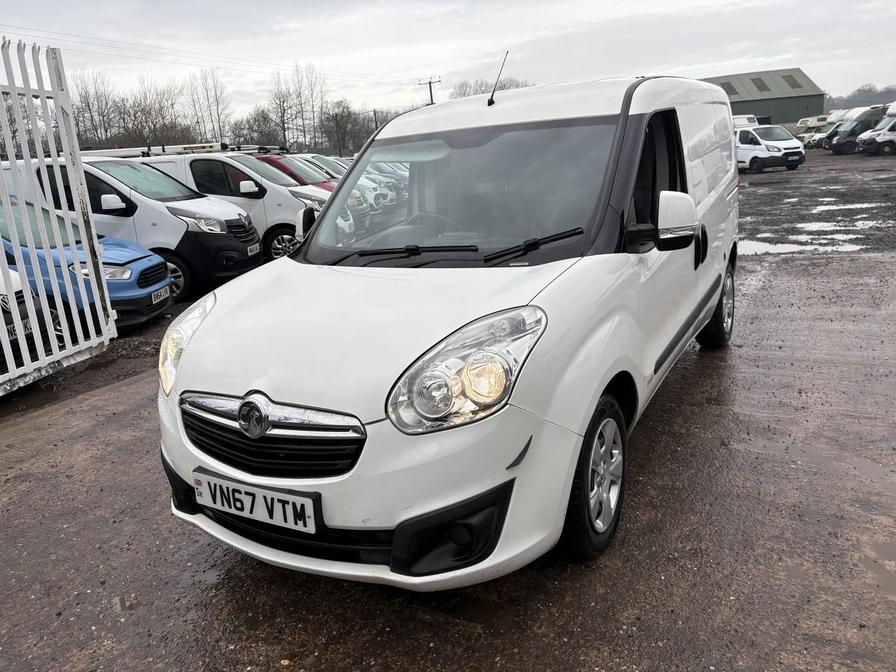 Used Vauxhall Combo 2017 for sale - 77219093: Photo 9