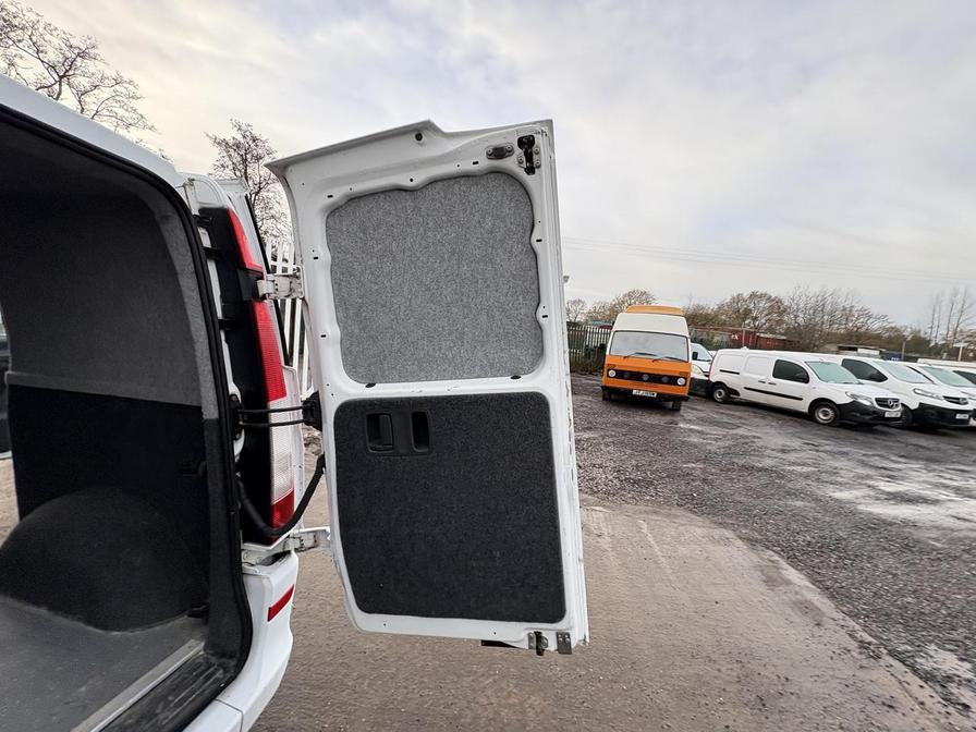 Used Mercedes-Benz Vito 2012 for sale - 76851543: Photo 4