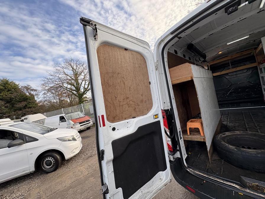 Used Ford Transit 2015 for sale - 76856648: Photo 8