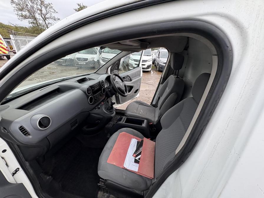 Used Citroen Berlingo 2009 for sale - 76390414: Photo 4